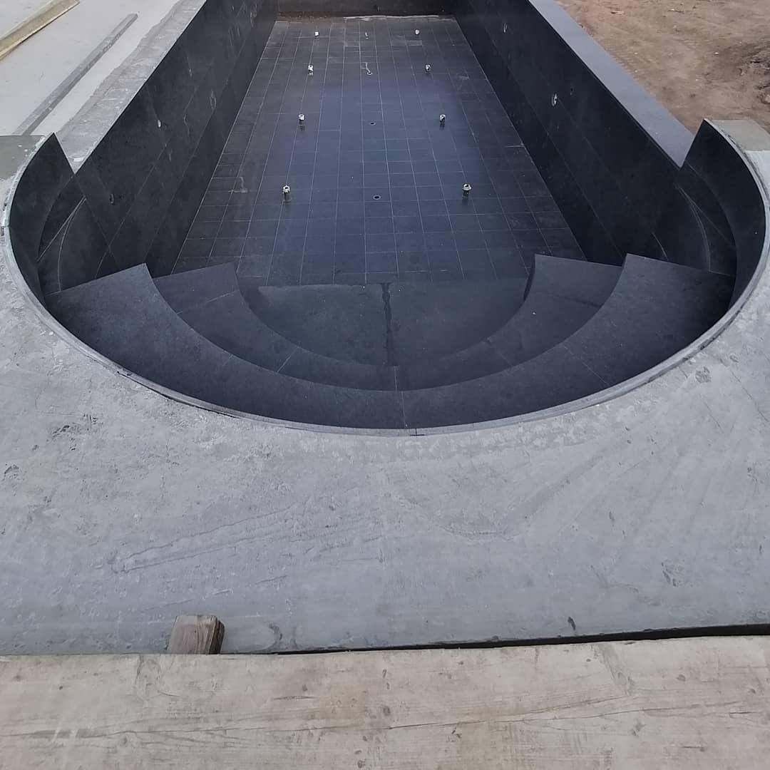 Posa rivestimento piscina di lusso